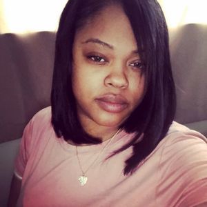 Meet your Posher, Carla